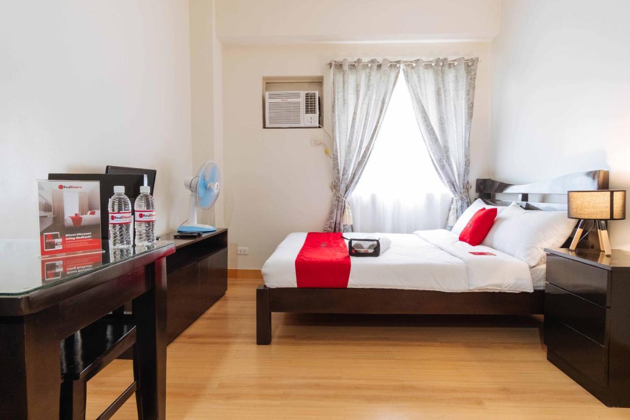 Ferienwohnung Reddoorz Premium @ Smdc Fairview Quezon City Exterior foto